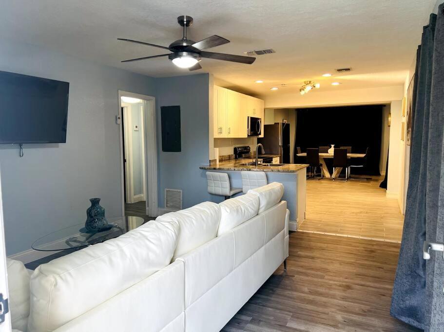 3Bdrm Modern Entertainment Home Orlando Zewnętrze zdjęcie